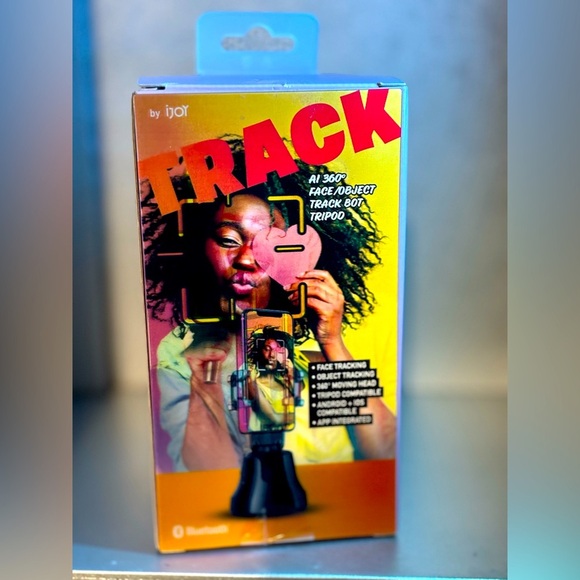 TRACK AI 360• FACE/OBJECT TRACK BOT TRIPOD - Picture 5 of 6